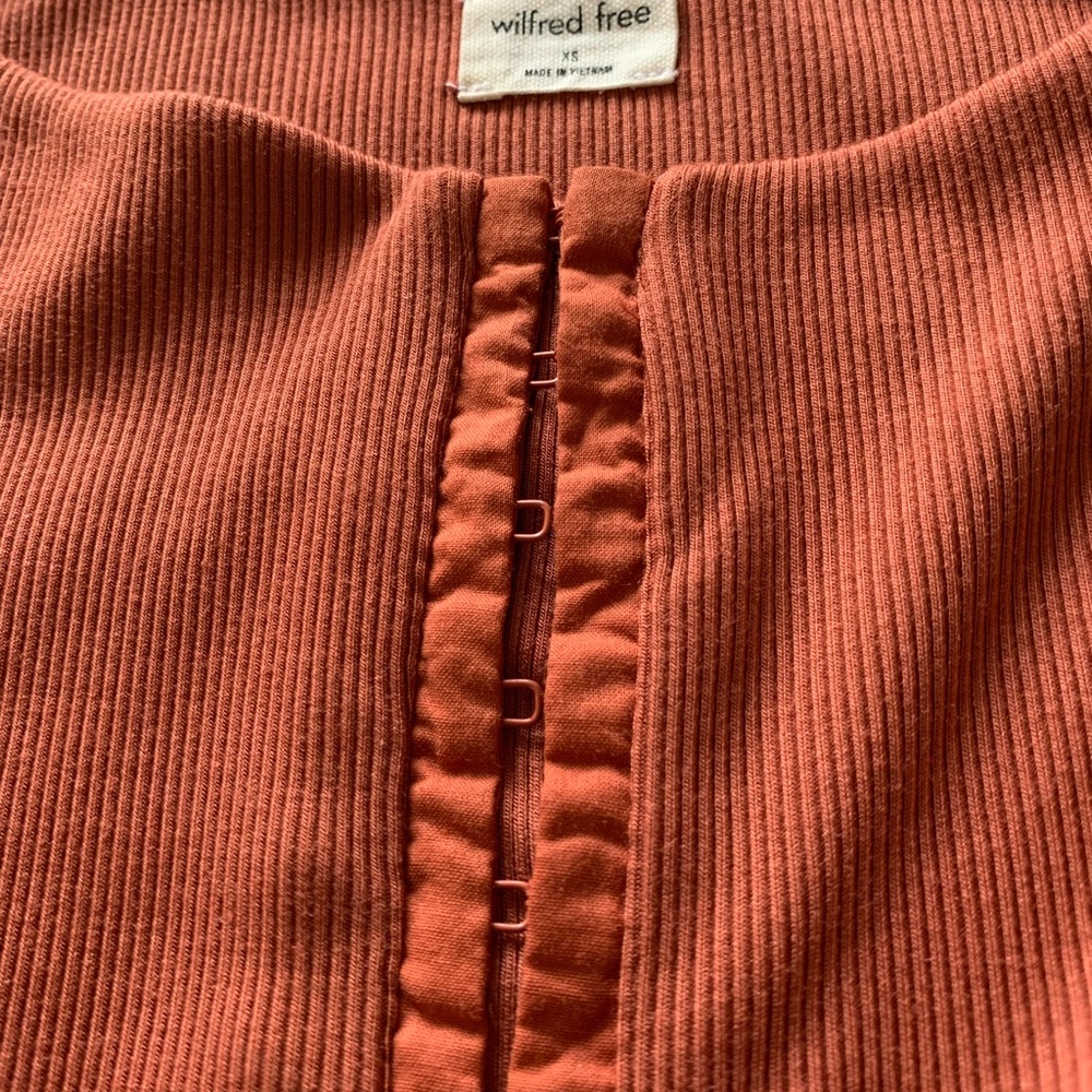 Aritzia sexy mini dress - Picture 2 of 4